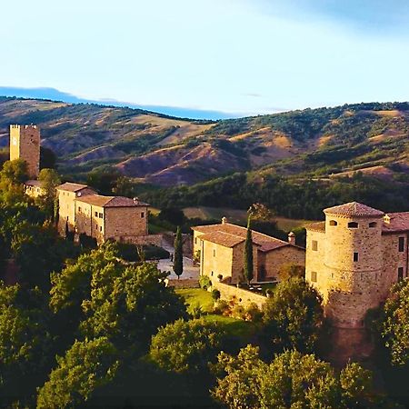 Вилла Castello Di Viano Экстерьер фото