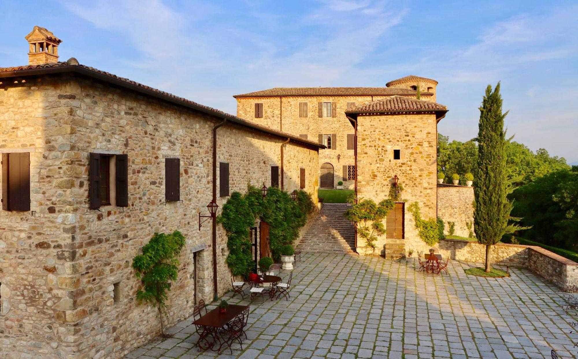 Вилла Castello Di Viano Экстерьер фото