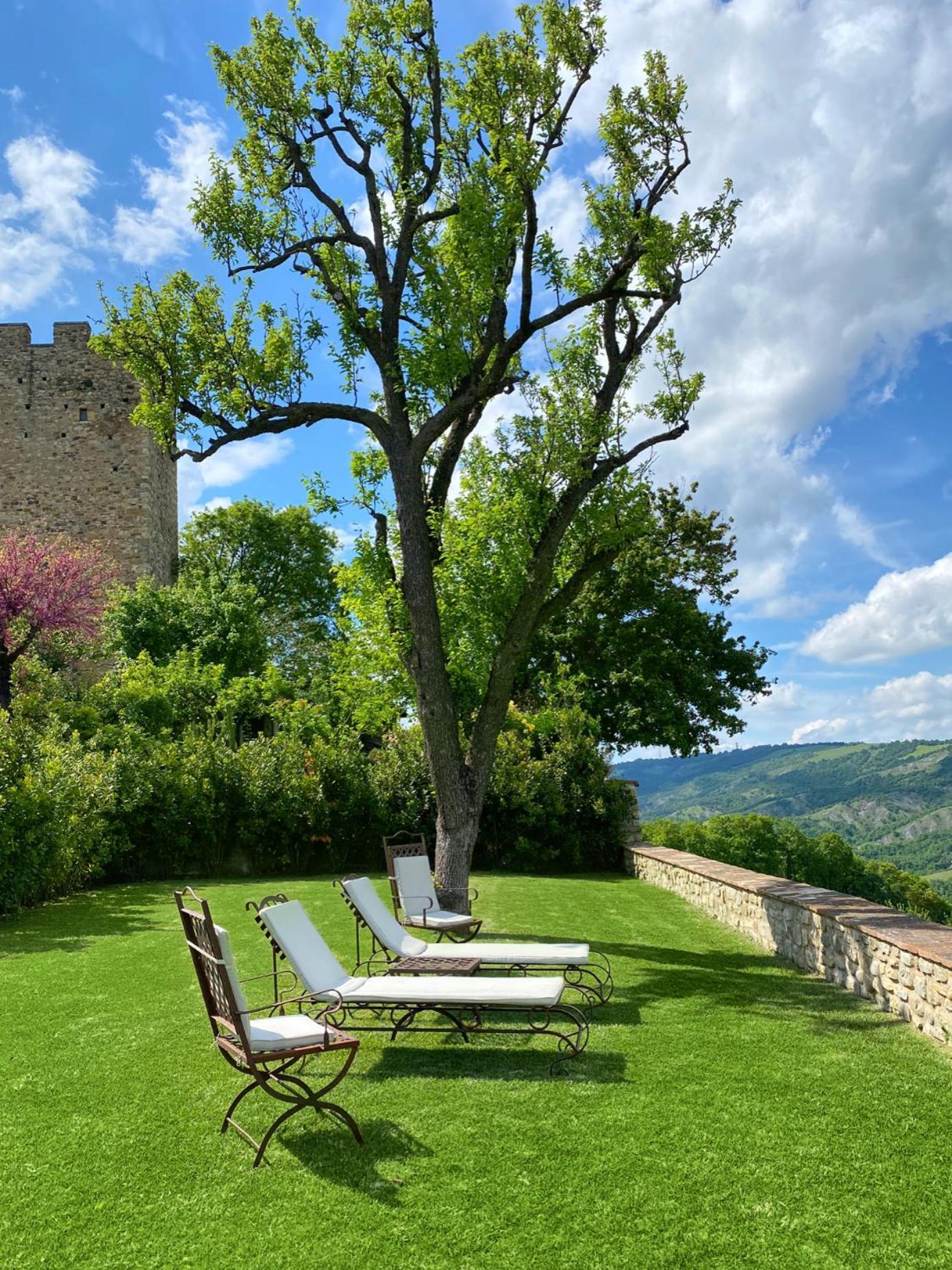 Вилла Castello Di Viano Экстерьер фото